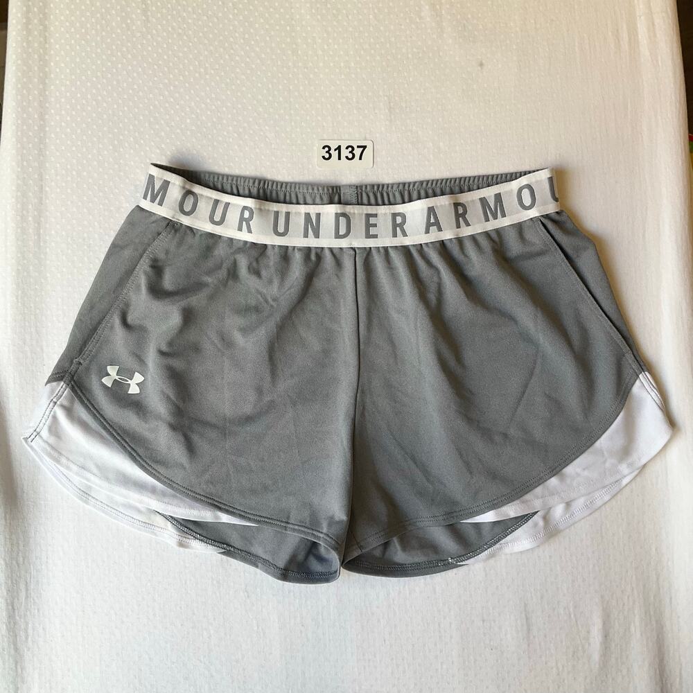 Under Armour Women Active Shorts size MD Loose Gray Elastic Waist Workout
